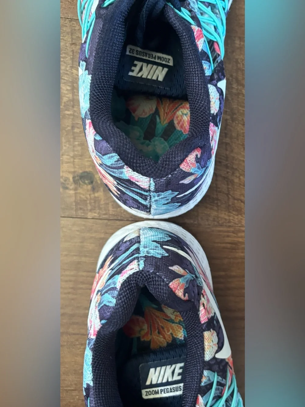 Nike Zoom Pegasus 32 “photosynthesis”men’s run athletic shoes Sz 10.5 or 10 1/2